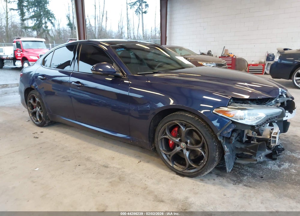 2019 ALFA ROMEO GIULIA TI SPORT AWD VIN: ZARFANBN4K7601151