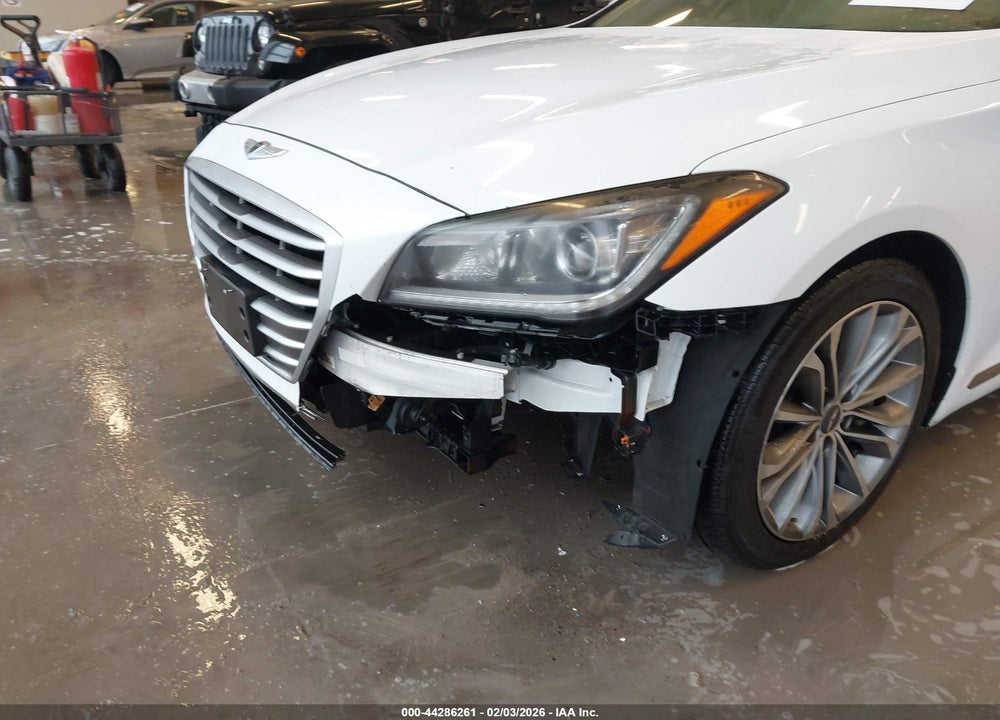 2015 HYUNDAI GENESIS 3.8 VIN: KMHGN4JE3FU036201