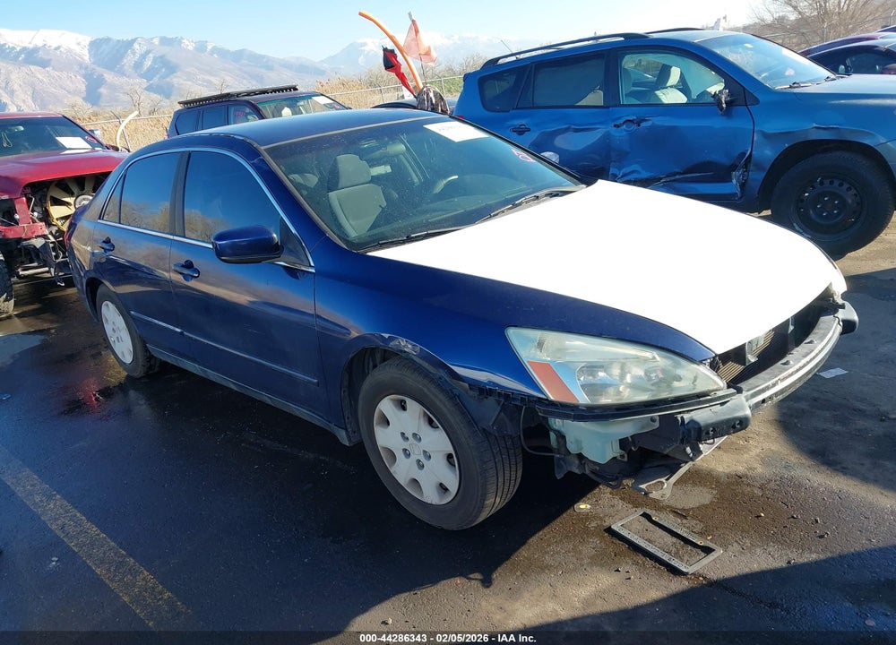 2004 HONDA ACCORD 2.4 LX VIN: JHMCM56354C036656