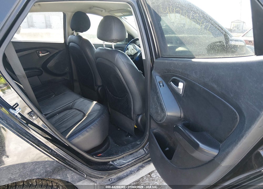 2013 HYUNDAI TUCSON LIMITED VIN: KM8JU3AC9DU764183