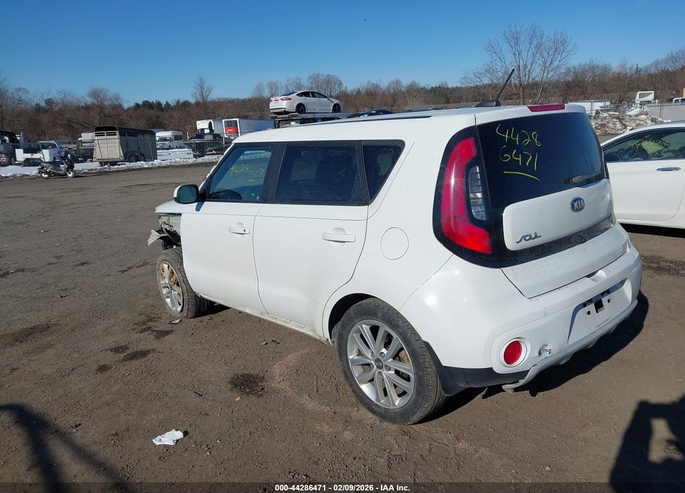 2019 KIA SOUL + VIN: KNDJP3A55K7633552