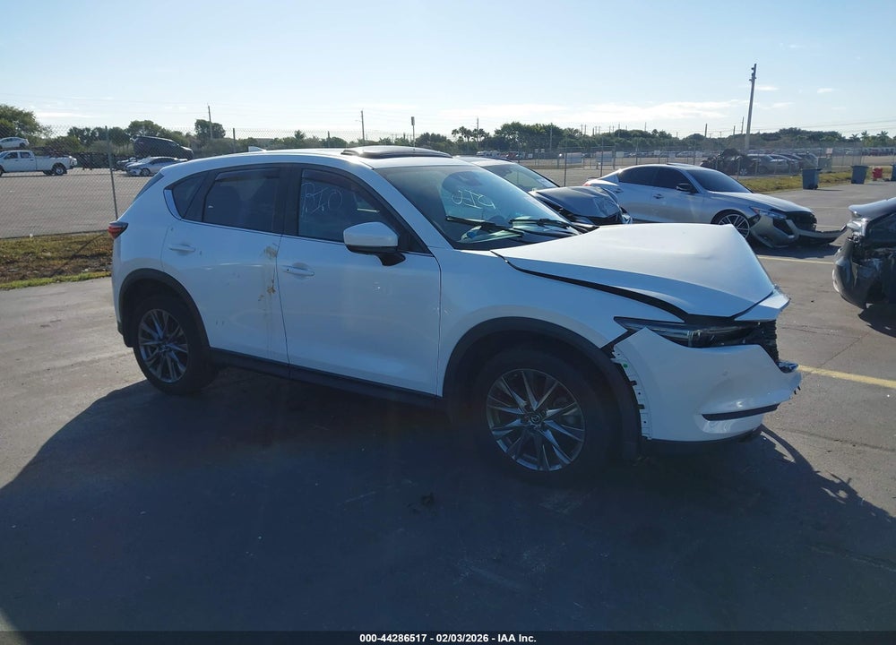 2020 MAZDA CX-5 SIGNATURE VIN: JM3KFBEY0L0781874