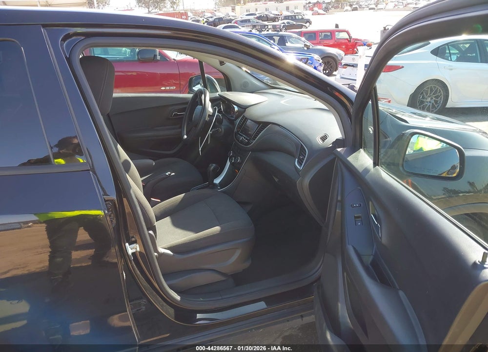 2020 CHEVROLET TRAX FWD LS VIN: KL7CJKSBXLB066257