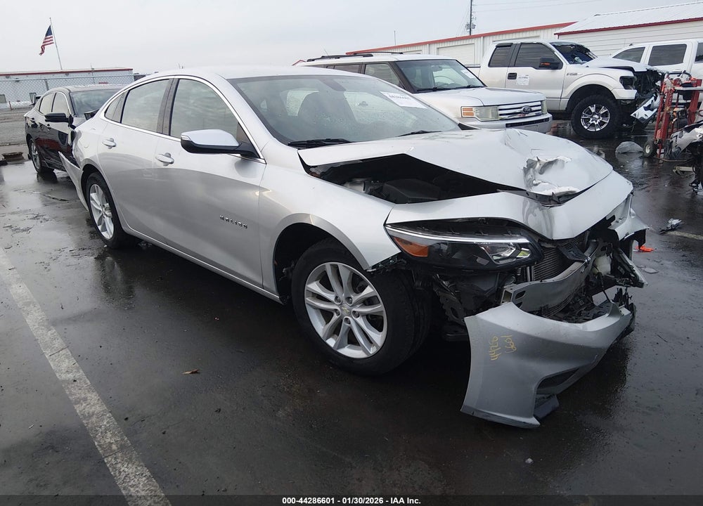 2018 CHEVROLET MALIBU LT VIN: 1G1ZD5ST4JF227814