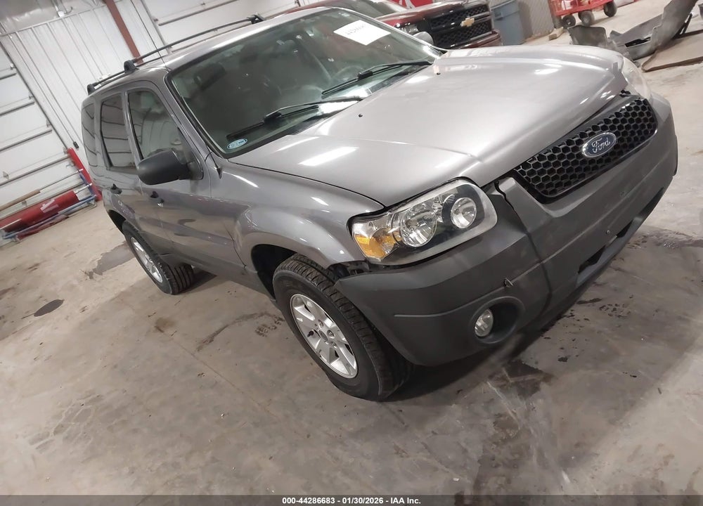 2007 FORD ESCAPE XLT/XLT SPORT VIN: 1FMYU03187KA14184