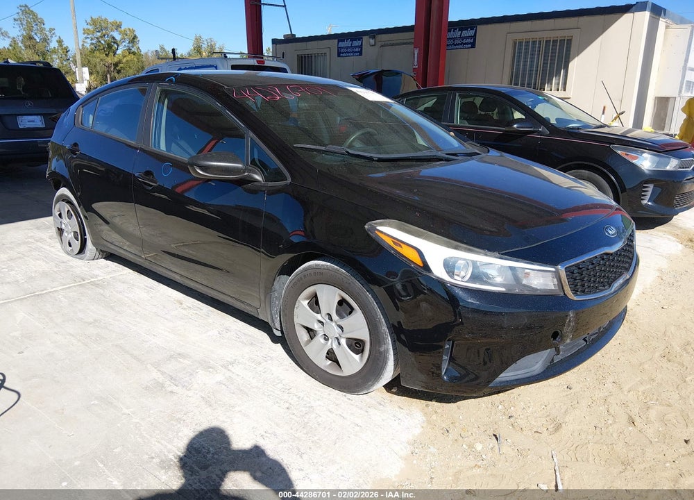 2017 KIA FORTE LX VIN: 3KPFK4A78HE028316
