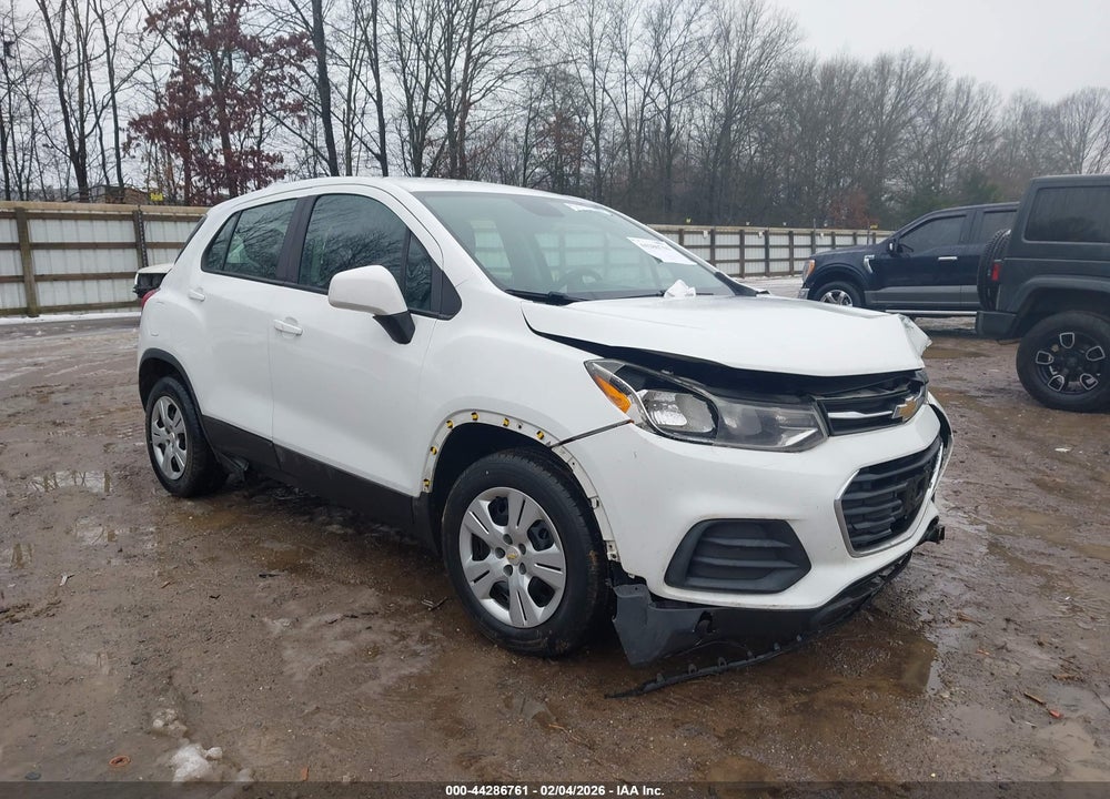 2017 CHEVROLET TRAX LS VIN: KL7CJKSB3HB116293