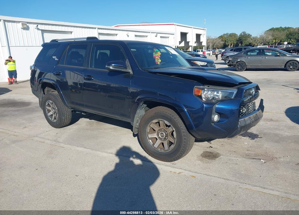 2017 TOYOTA 4RUNNER TRD OFF ROAD PREMIUM VIN: JTEBU5JR5H5468372