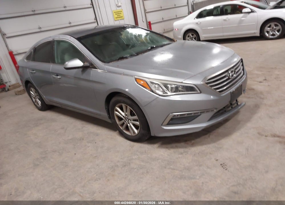 2015 HYUNDAI SONATA SE VIN: 5NPE24AF6FH000848