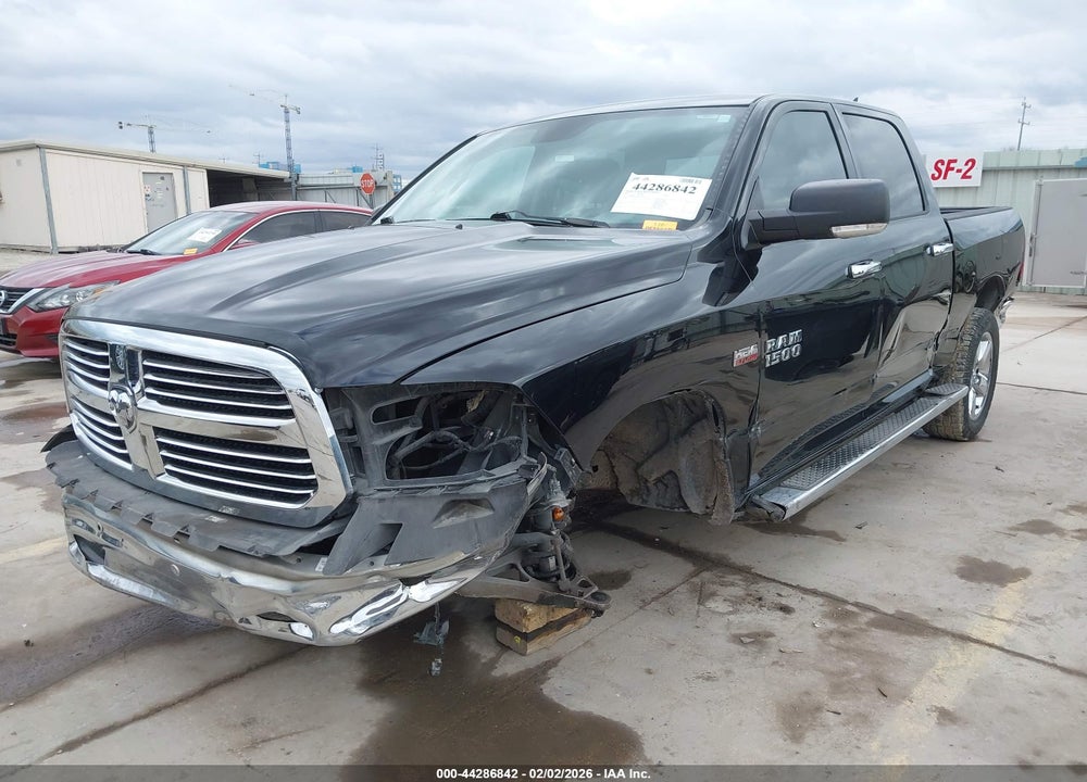 2015 RAM 1500 LONE STAR VIN: 1C6RR6LT1FS561902