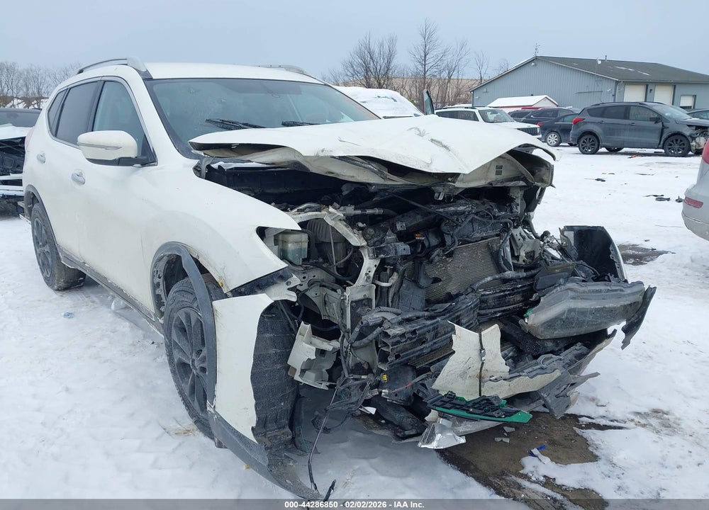 2014 NISSAN ROGUE SV VIN: 5N1AT2MV4EC823190