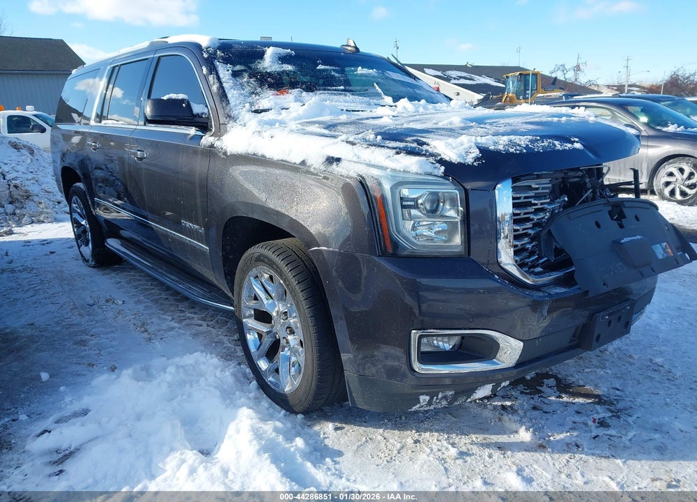 2018 GMC YUKON XL DENALI VIN: 1GKS2HKJXJR312268