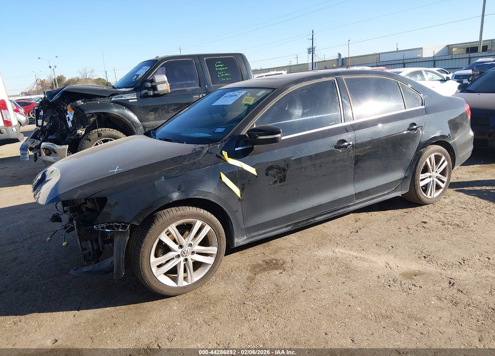 2015 VOLKSWAGEN JETTA 1.8T SE VIN: 3VWD07AJ2FM298037