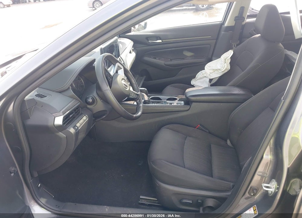 2024 NISSAN ALTIMA SV FWD VIN: 1N4BL4DV2RN400225