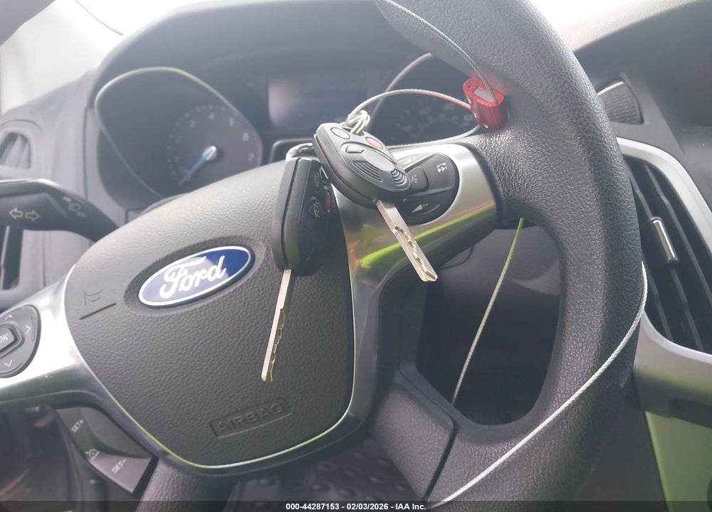 2014 FORD FOCUS SE VIN: 1FADP3F20EL353163