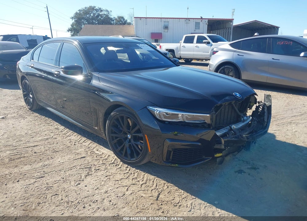 2021 BMW M760I VIN: WBA7U6C05MCE58977