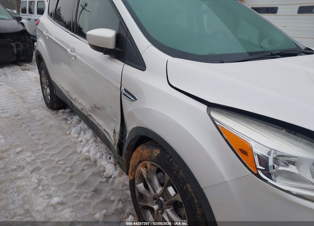 2014 FORD ESCAPE SE VIN: 1FMCU0G98EUB99137