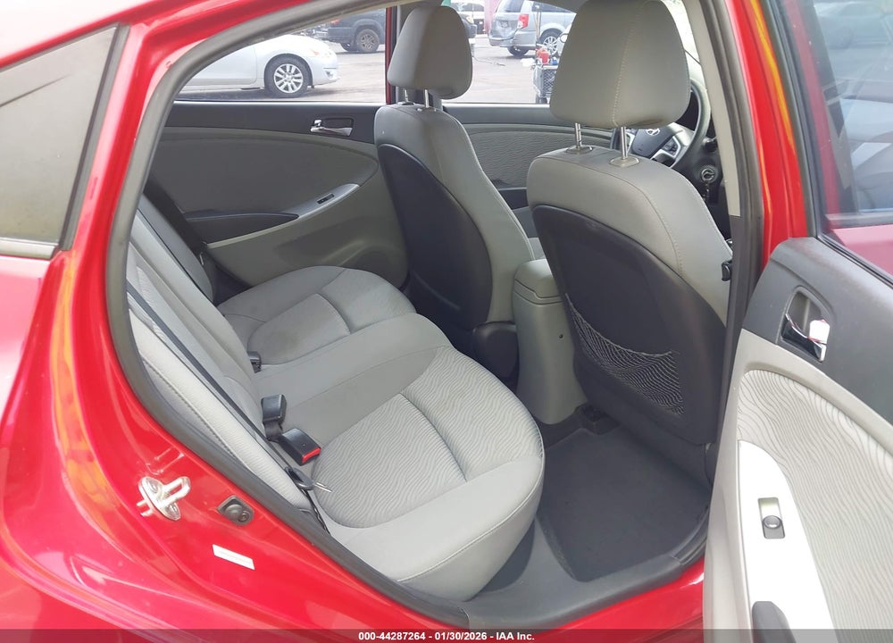 2013 HYUNDAI ACCENT GLS VIN: KMHCU4AE9DU320110
