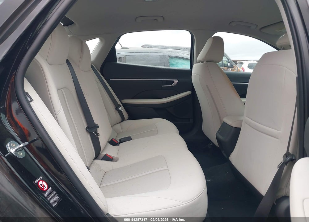 2022 HYUNDAI SONATA SE VIN: KMHL24JA6NA222853