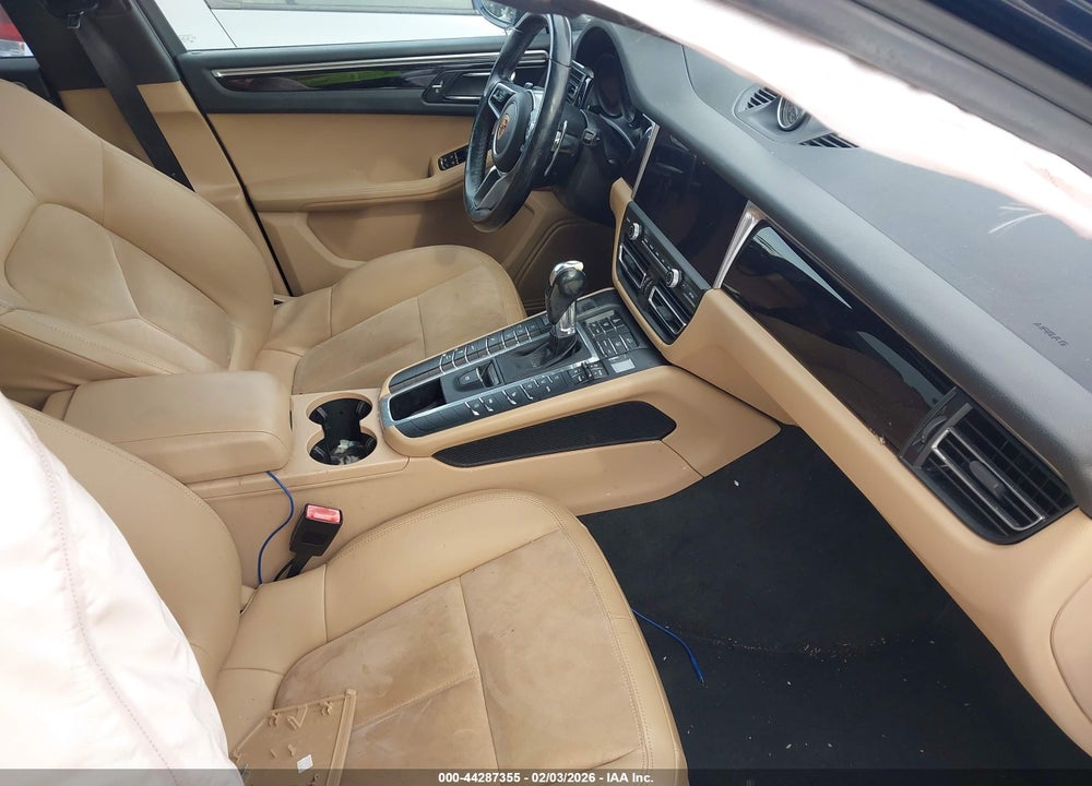 2019 PORSCHE MACAN VIN: WP1AA2A55KLB06659
