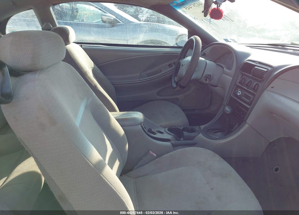 2000 FORD MUSTANG VIN: 1FAFP4046YF150161