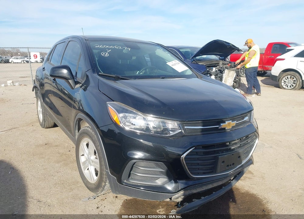 2020 CHEVROLET TRAX FWD LS VIN: 3GNCJKSBXLL110931