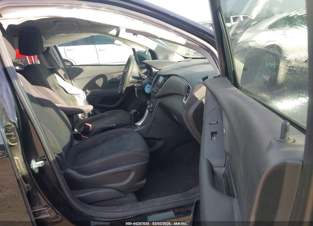 2020 CHEVROLET TRAX FWD LS VIN: 3GNCJKSBXLL110931