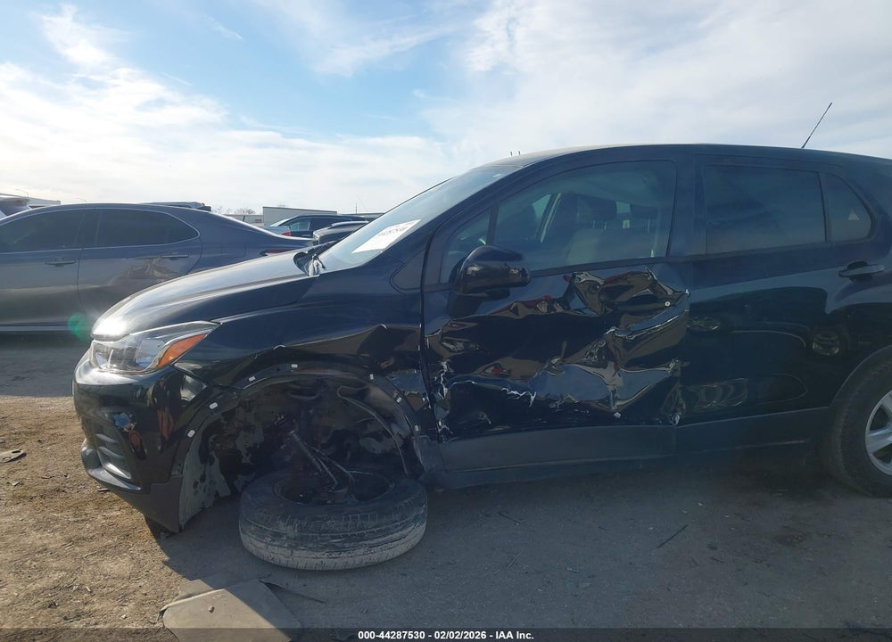 2020 CHEVROLET TRAX FWD LS VIN: 3GNCJKSBXLL110931