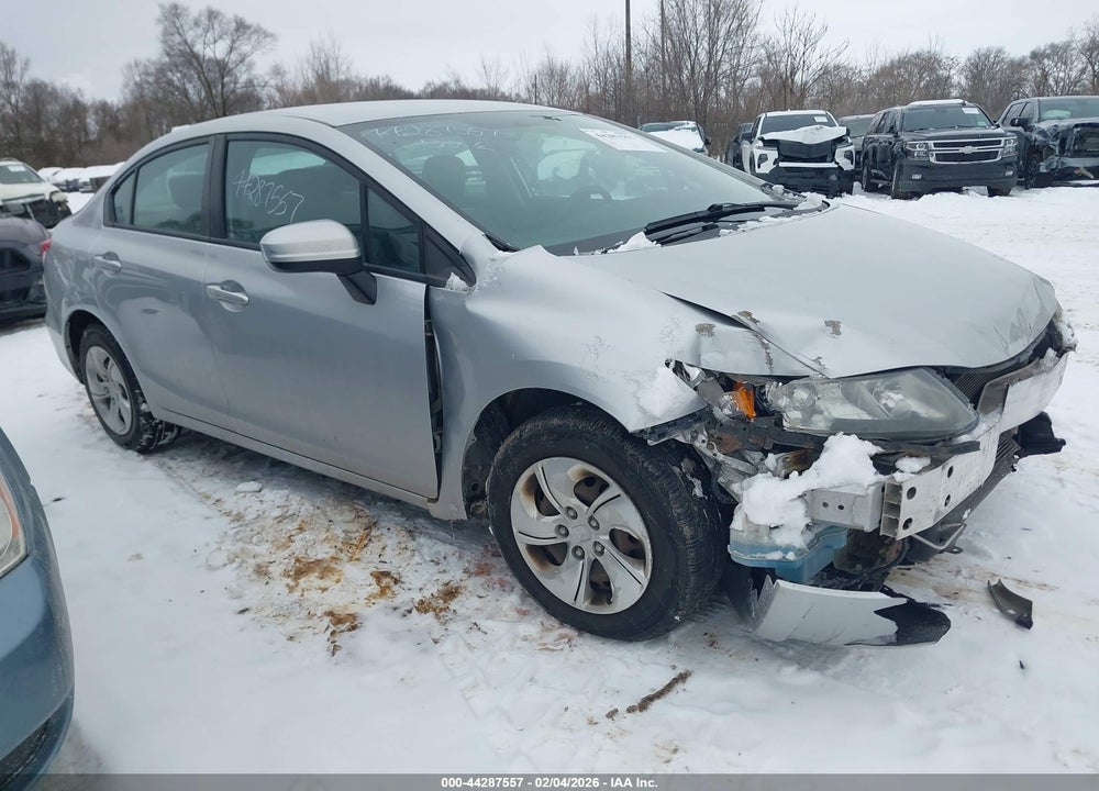 2014 HONDA CIVIC LX VIN: 19XFB2F58EE012320