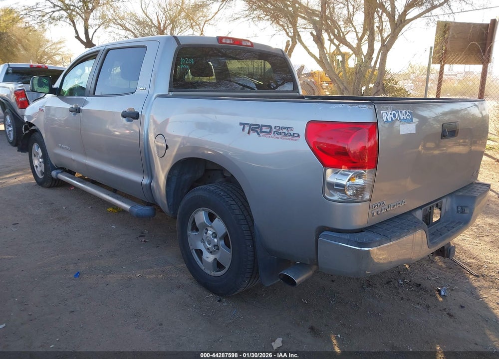 2007 TOYOTA TUNDRA SR5 5.7L V8 VIN: 5TBDV54197S469025