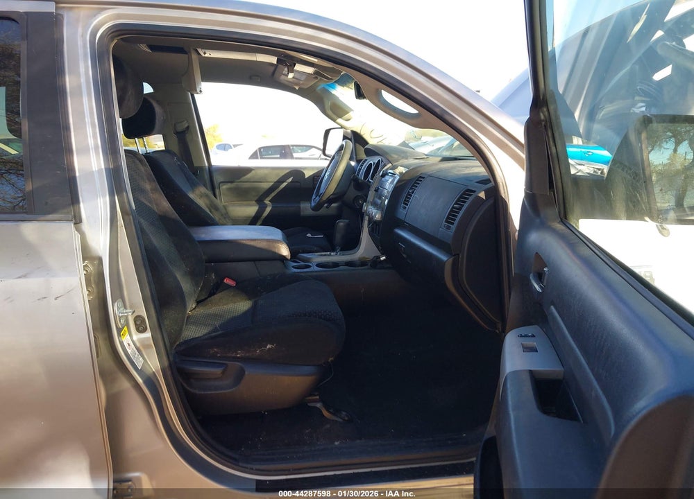 2007 TOYOTA TUNDRA SR5 5.7L V8 VIN: 5TBDV54197S469025