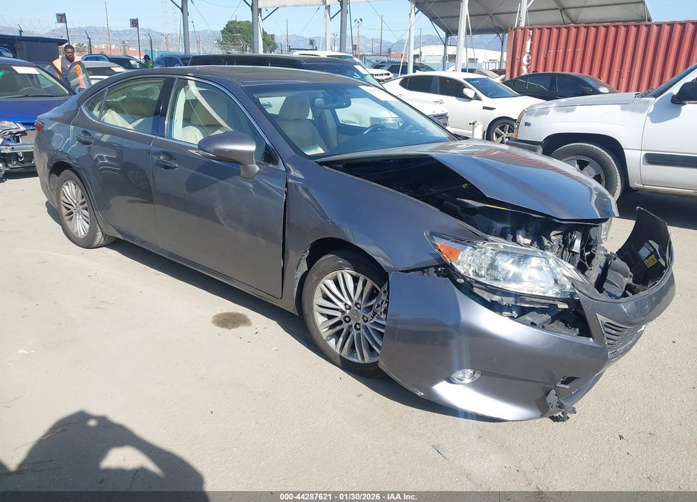 2014 LEXUS ES 350 VIN: JTHBK1GG5E2110631
