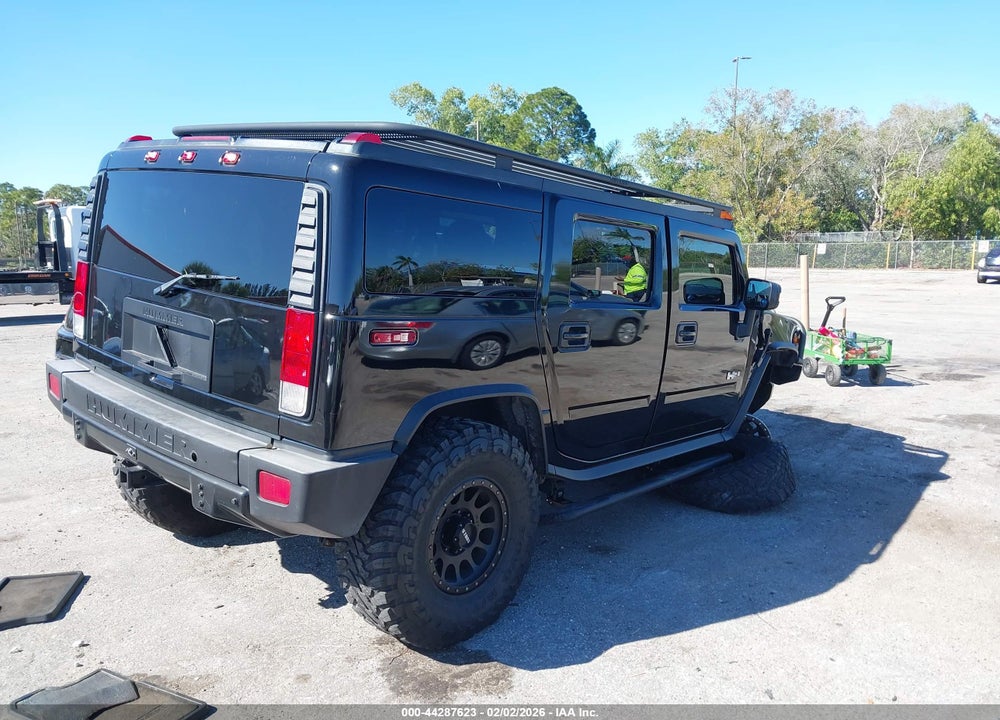 2008 HUMMER H2 SUV VIN: 5GRGN23878H108589