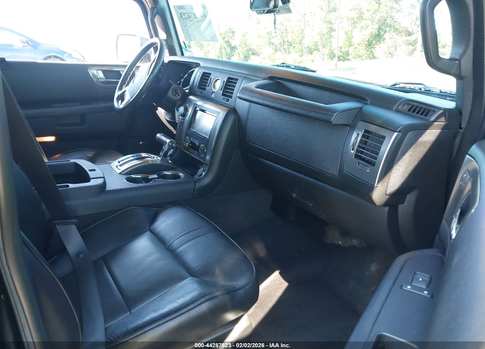 2008 HUMMER H2 SUV VIN: 5GRGN23878H108589