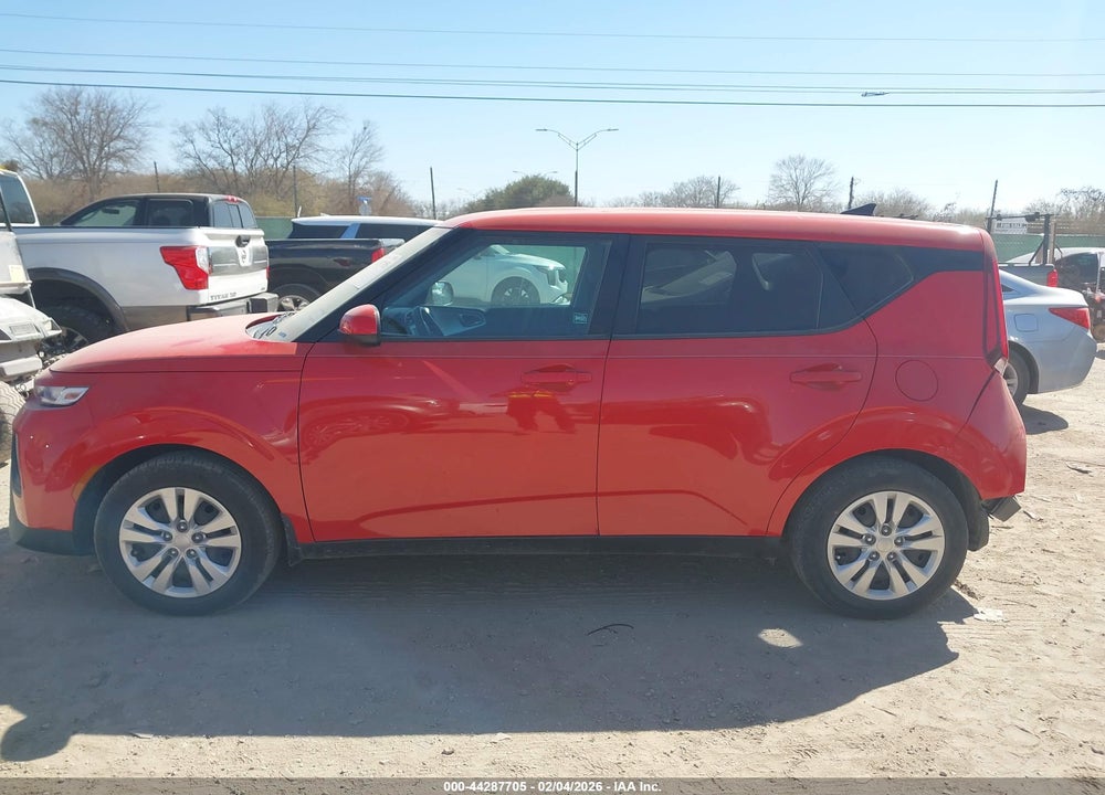2021 KIA SOUL LX VIN: KNDJ23AU1M7777382