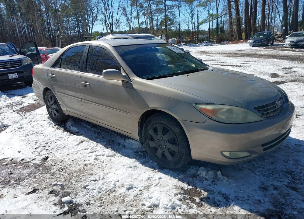 2004 TOYOTA CAMRY XLE VIN: 4T1BE30K94U797064