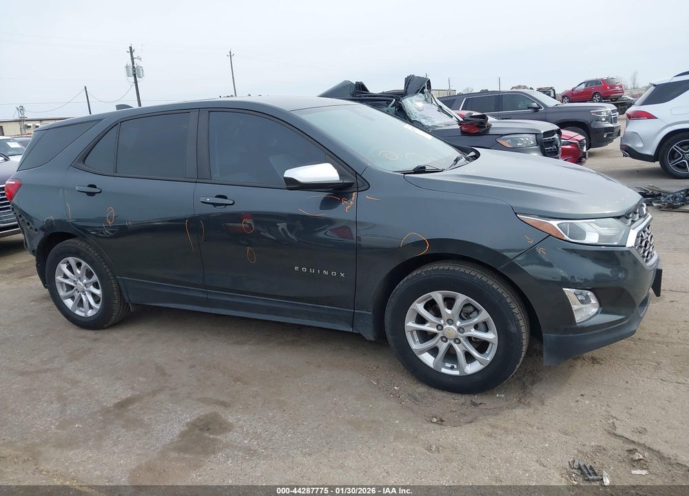 2020 CHEVROLET EQUINOX FWD LS VIN: 3GNAXHEV9LS573521