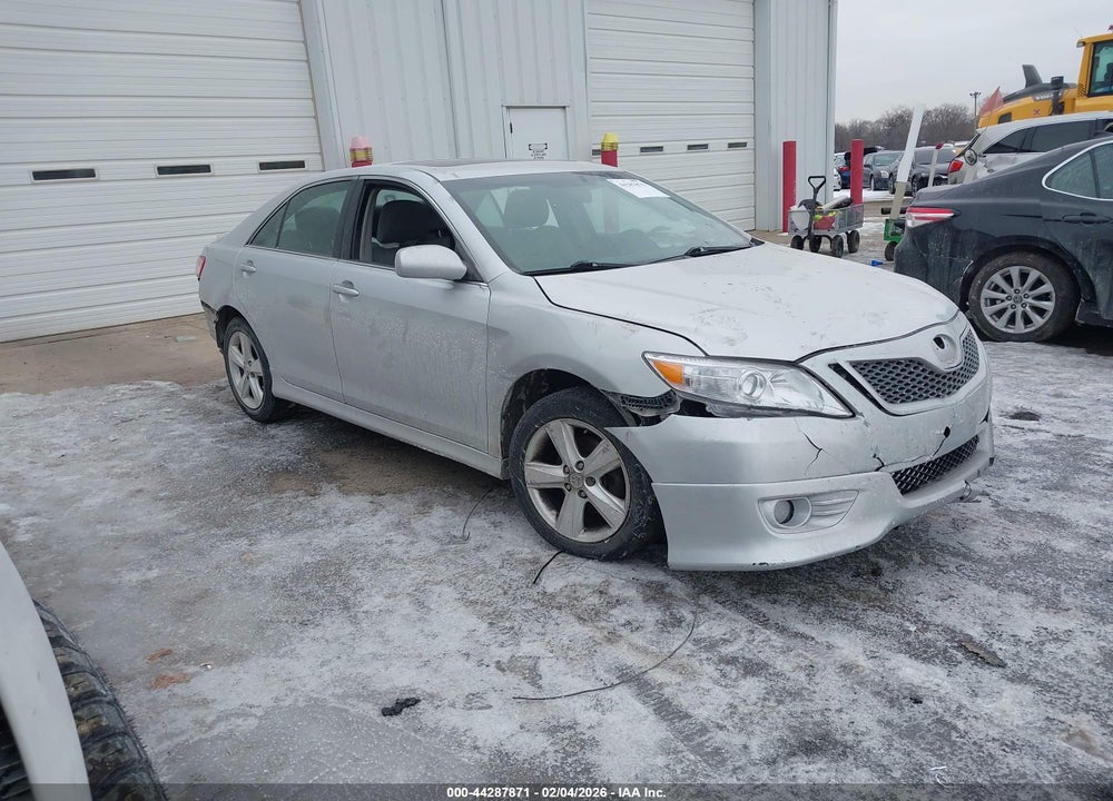 2011 TOYOTA CAMRY SE VIN: 4T1BF3EK2BU213039