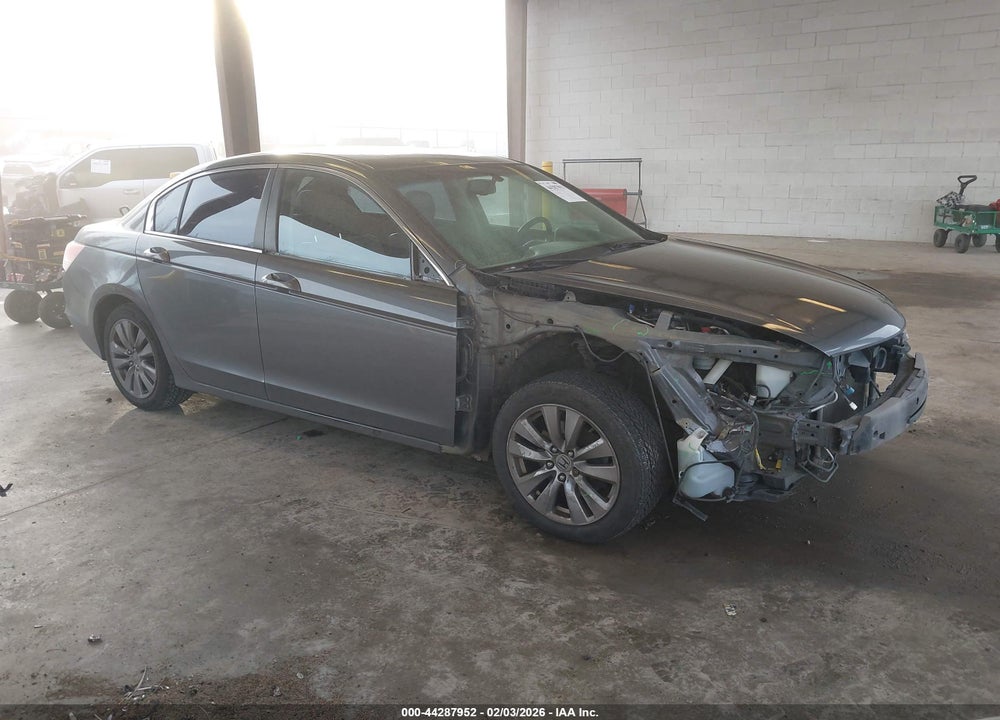 2012 HONDA ACCORD 2.4 EX-L VIN: 1HGCP2F88CA802720