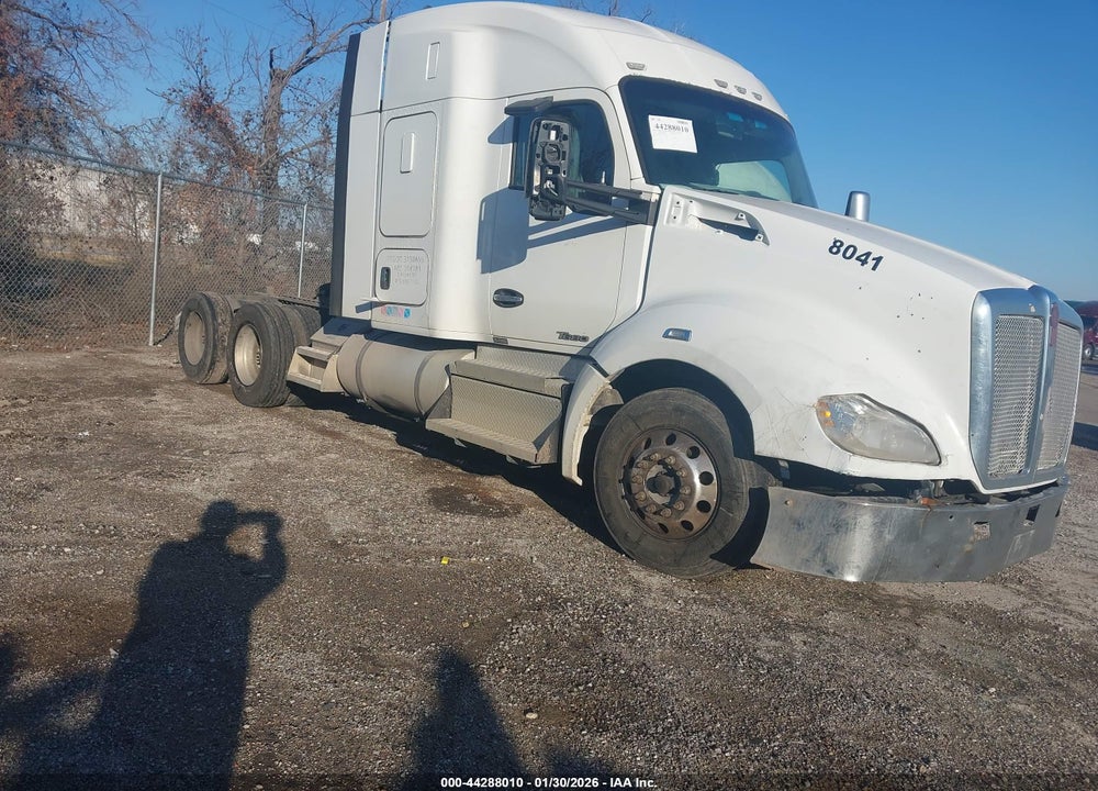 2018 KENWORTH T680 VIN: 1XKYDP9X6JJ218041