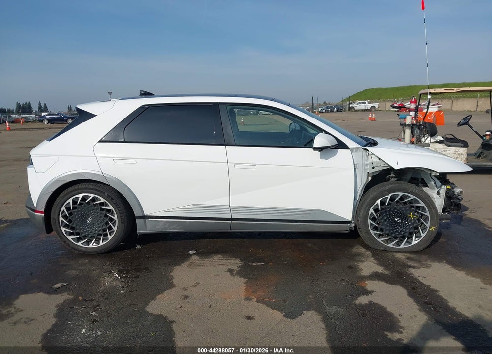 2022 HYUNDAI IONIQ 5 LIMITED VIN: KM8KRDAF5NU090105