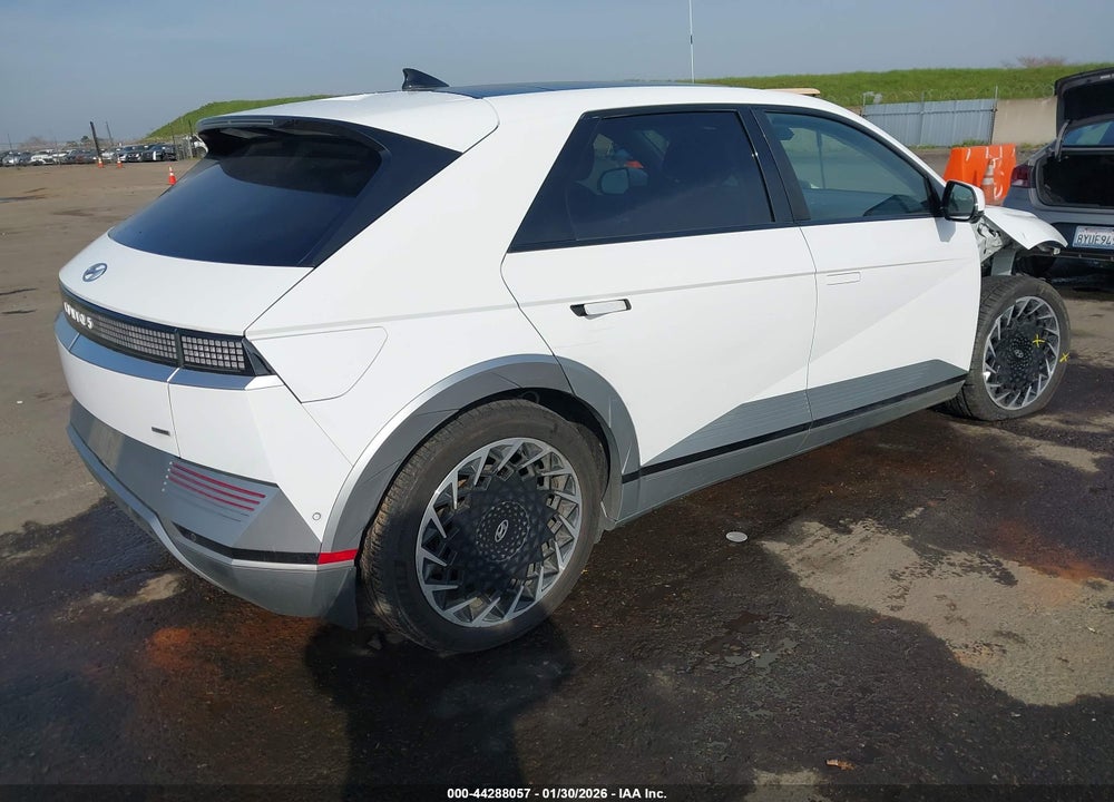 2022 HYUNDAI IONIQ 5 LIMITED VIN: KM8KRDAF5NU090105