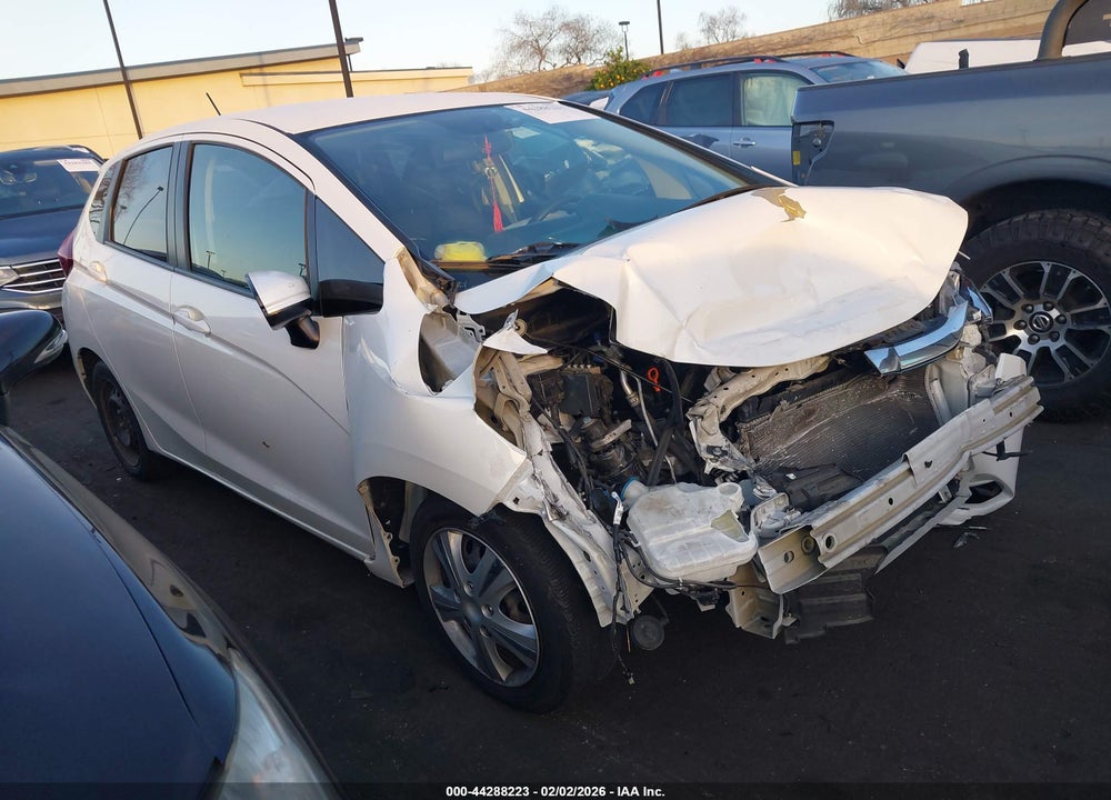 2018 HONDA FIT LX VIN: 3HGGK5H47JM734826