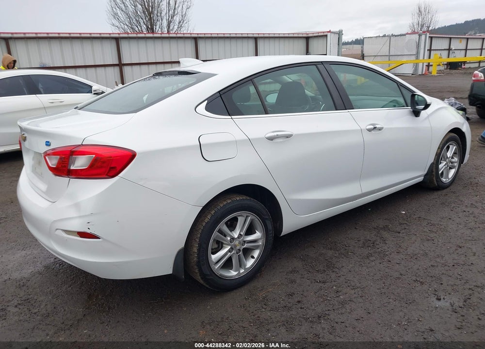 2018 CHEVROLET CRUZE LT AUTO VIN: 1G1BH5SE4J7172394