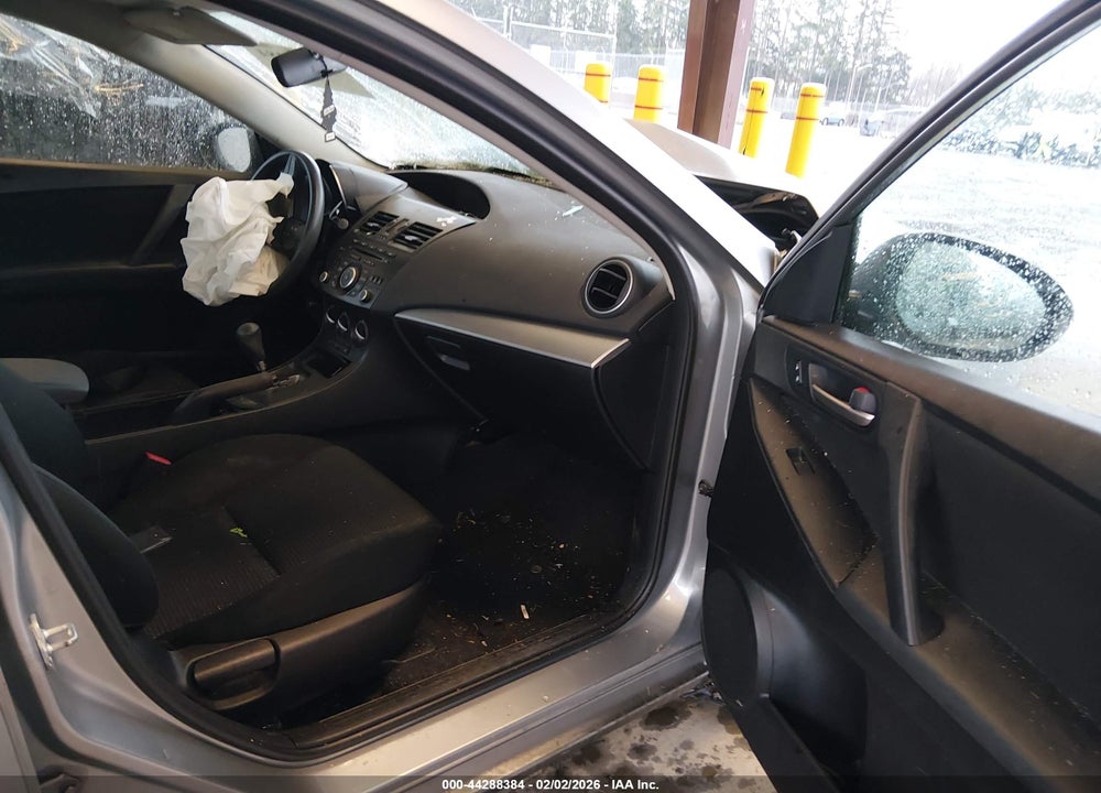 2012 MAZDA 3 I SPORT VIN: JM1BL1UG0C1524230