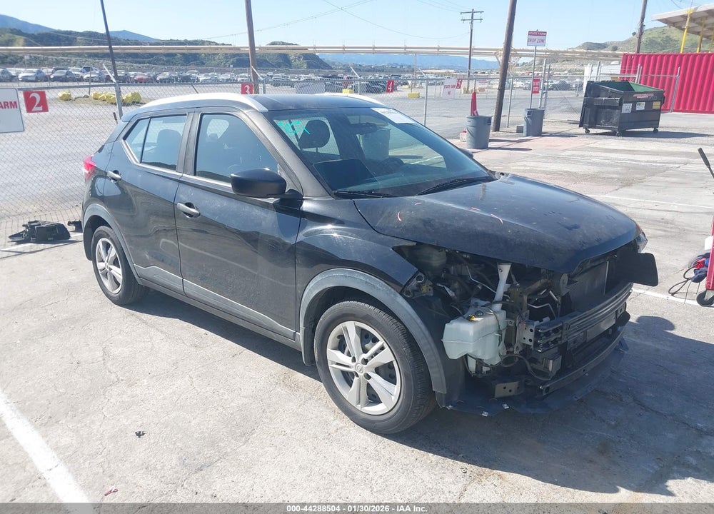 2019 NISSAN KICKS S VIN: 3N1CP5CU2KL543203