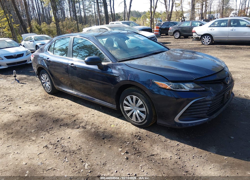 2021 TOYOTA CAMRY LE HYBRID VIN: 4T1C31AK4MU569504