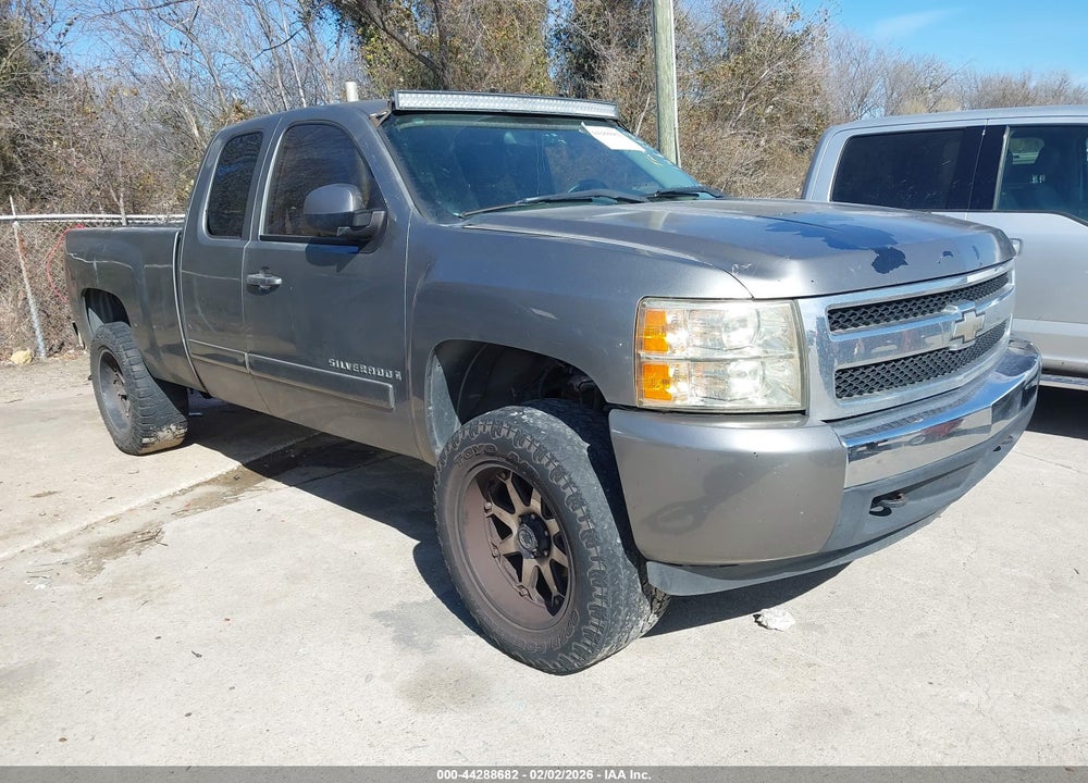 2008 CHEVROLET SILVERADO 1500 LT1 VIN: 1GCEC19058Z146262