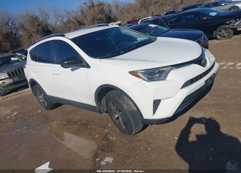2017 TOYOTA RAV4 LE VIN: JTMZFREV0HJ111247