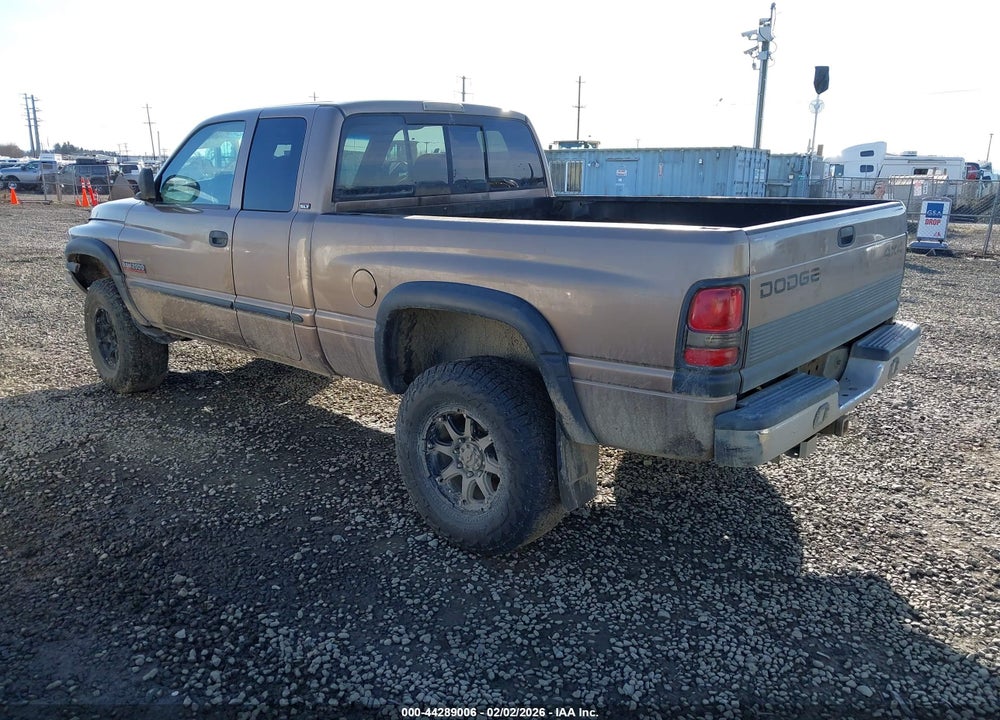 2001 DODGE RAM 2500 ST VIN: 3B7KF23631G183278